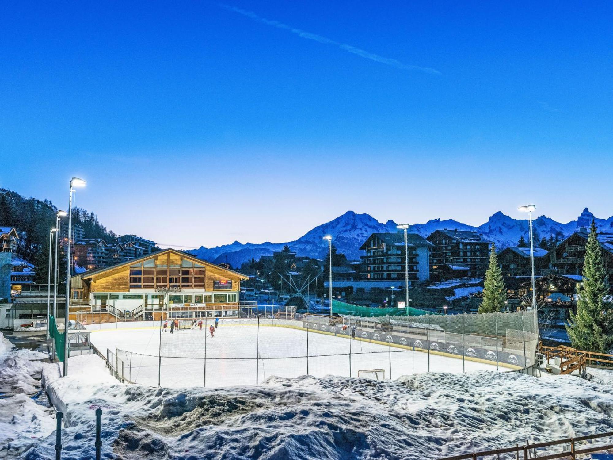 Chalet Les Etoiles By Interhome 南达 外观 照片